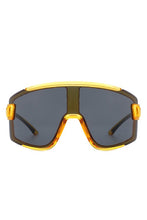 Load image into Gallery viewer, Oversize Sporty Square Chunky Shield Sunglasses
